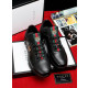 GUCCI 구찌 타이거 자수 스니커즈