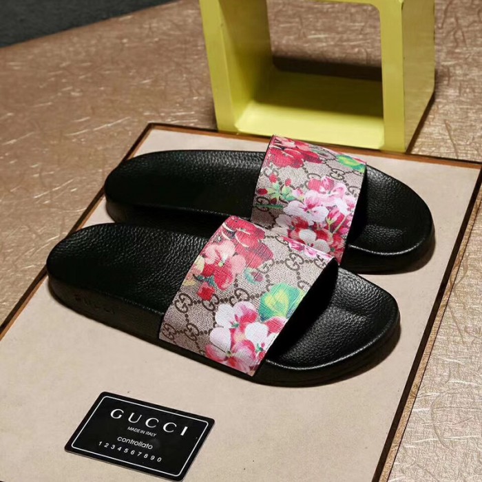 GUCCI 구찌 GG Blooms Supreme 꽃무늬 슬리퍼