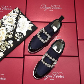 ROGER VIVIER 로저비비에 스니커즈 (250사이즈 주문제작)