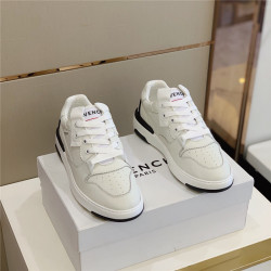 GIVENCHY 지방시 남성용 스니커즈 G008911-1