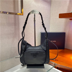 PRADA 프라다 로고 브레이드 핸들백 1BC123