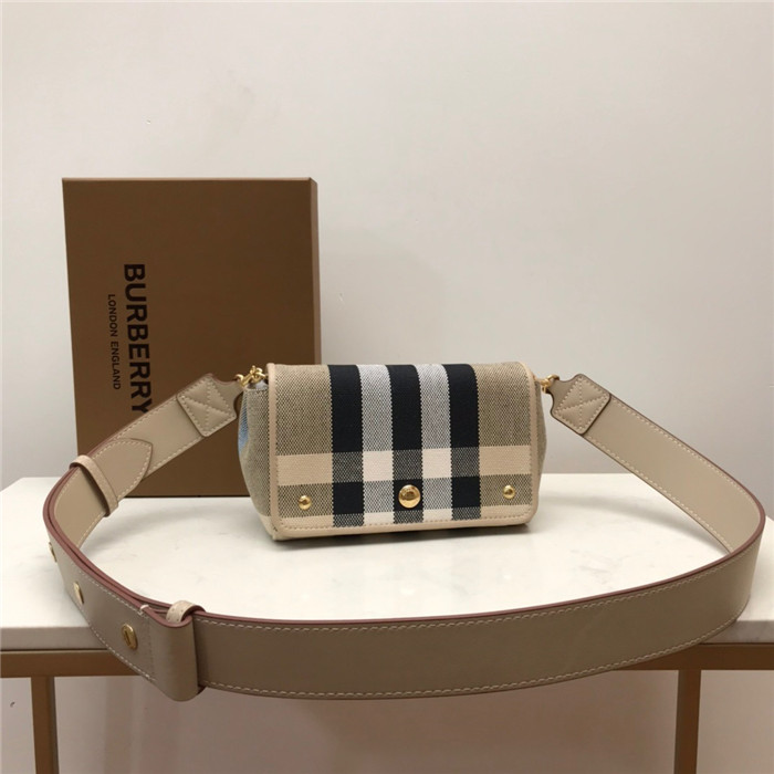BURBERRY 버버리 미니 크로스백 B30061