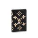  LOUIS VUITTON 루이비통  여권 케이스 레더 모노그램 엠보싱 여권 커버 지갑 M46290