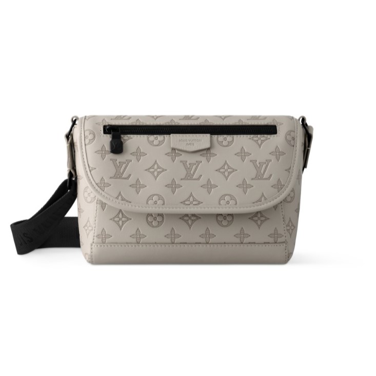 LOUIS VUITTON 루이비통 펄스 메신저 M14912
