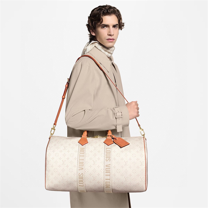 LOUIS VUITTON 루이비통 키폴 반두리에 45 M14838