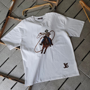 LOUIS VUITTON 루이비통 카우보이 자수 그래픽 티셔츠 2COLOR